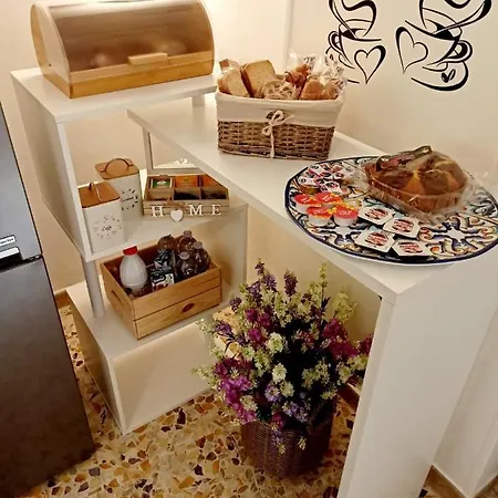 Dimora Donna Teresa Apartment